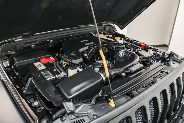 Used 2018 Jeep Wrangler Sport AWD/4WD image 37