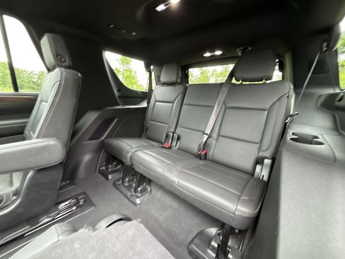 Used 2022 Chevrolet Tahoe High Country AWD/4WD image 27