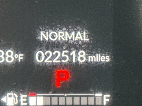 Certified 2024 Honda Pilot Touring image 22
