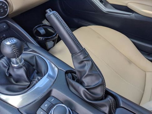 Used 2020 MAZDA MX-5 Miata RF Grand Touring RWD image 23