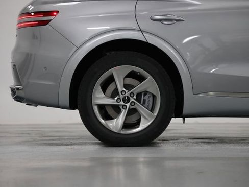 New 2026 Genesis GV70 2.5T Advanced image 16