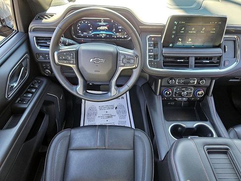 Used 2023 Chevrolet Suburban RST w/ Luxury Package image 10