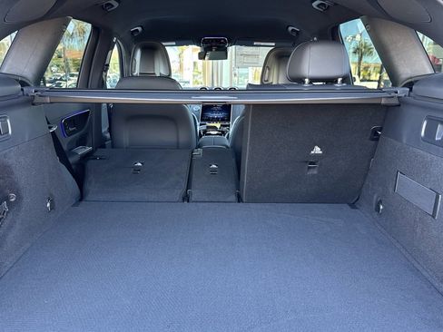 New 2026 Mercedes-Benz GLC 300 image 37