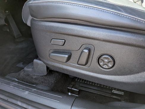 Certified 2022 Hyundai Santa Fe Limited image 24