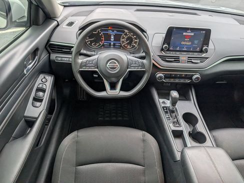 Used 2020 Nissan Altima 2.5 S image 10
