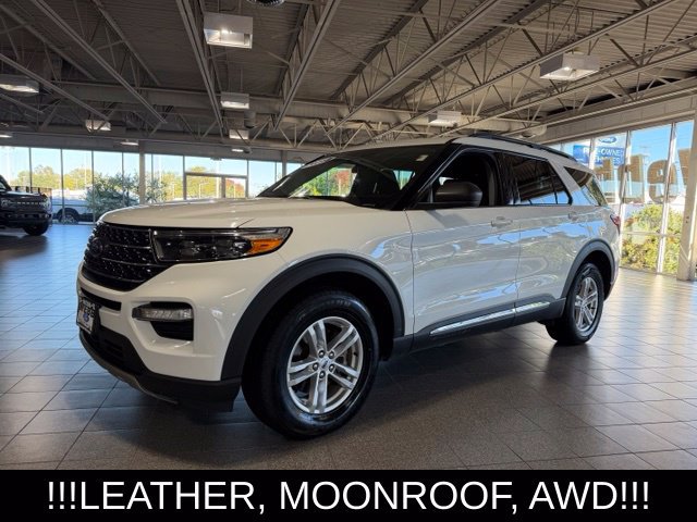 Used 2023 Ford Explorer XLT AWD/4WD image 4