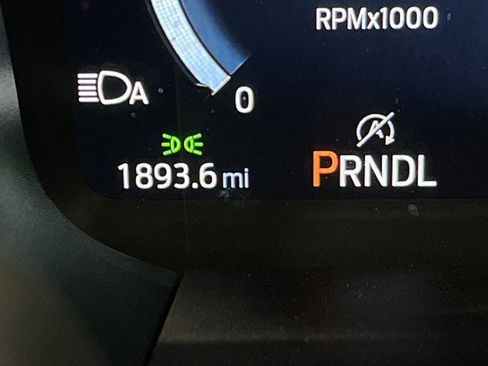 Used 2025 Ford Explorer ST-Line w/ Premium Package image 6