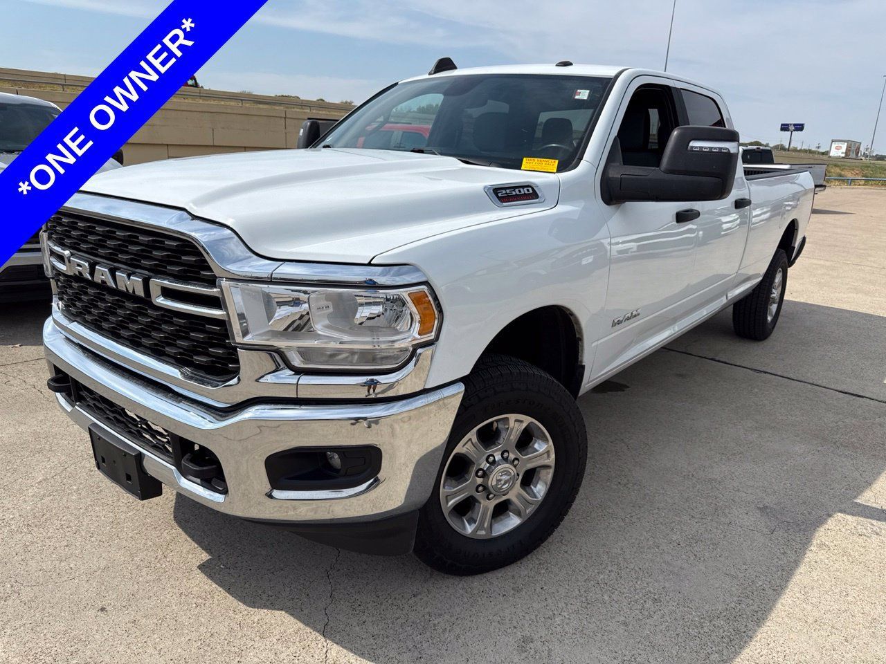 Used 2024 RAM 2500 Big Horn AWD/4WD image 1