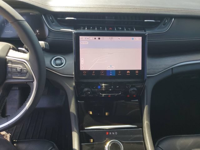 Used 2023 Jeep Grand Cherokee L Limited w/ Luxury Tech Group II RWD image 20