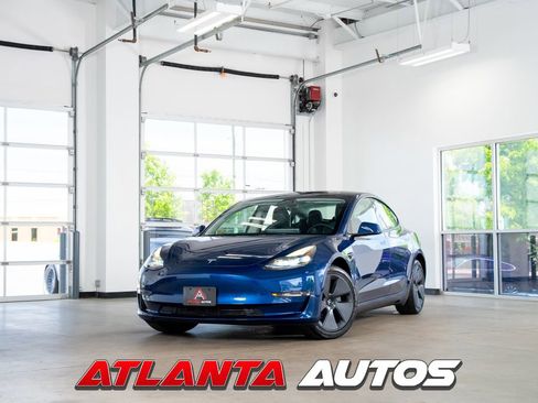 Used 2023 Tesla Model 3 Standard Range RWD image 1