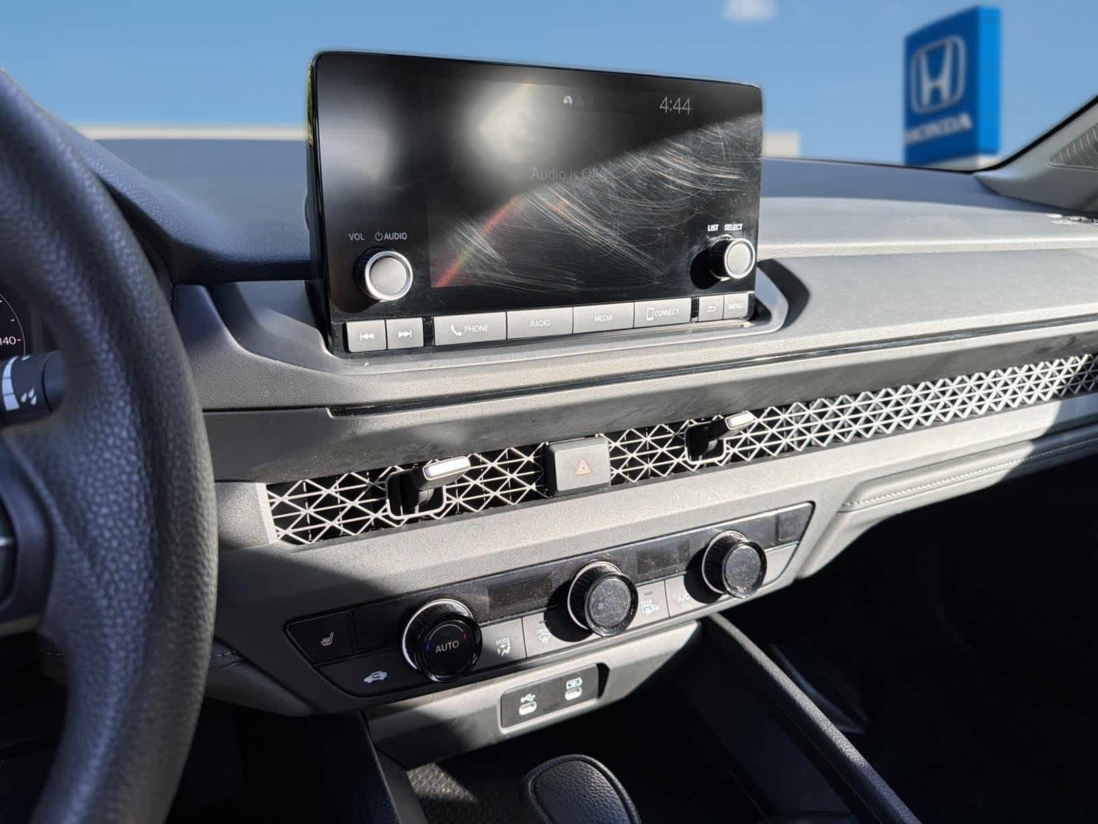 Used 2023 Honda Accord EX image 23