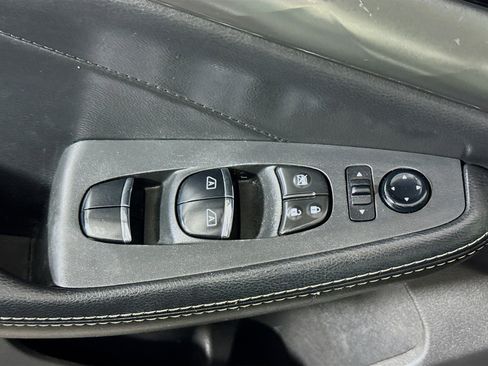 Used 2022 Nissan Maxima SV w/ Floor Mat Group FWD image 24