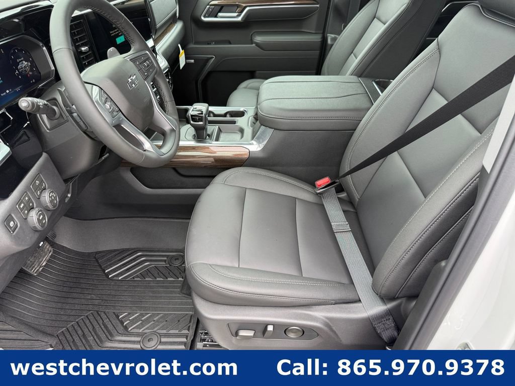 New 2026 Chevrolet Silverado 1500 RST w/ Z71 Off-Road Package AWD/4WD image 10
