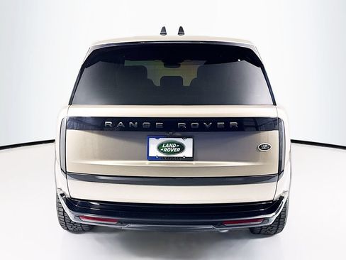Used 2023 Land Rover Range Rover SE AWD/4WD image 6