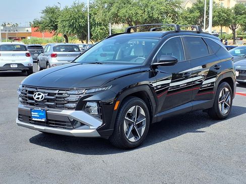 Certified 2025 Hyundai Tucson SEL FWD image 1
