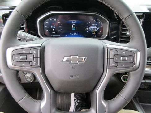 New 2026 Chevrolet Silverado 3500 LT w/ Trail Boss Package AWD/4WD image 27