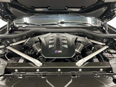 Used 2025 BMW X7 M60i w/ M Sport Professional Package AWD/4WD image 30