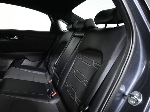 Used 2023 Kia Forte GT-Line FWD image 6