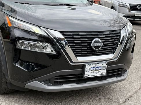 Used 2023 Nissan Rogue SV w/ SV Premium B Package image 8