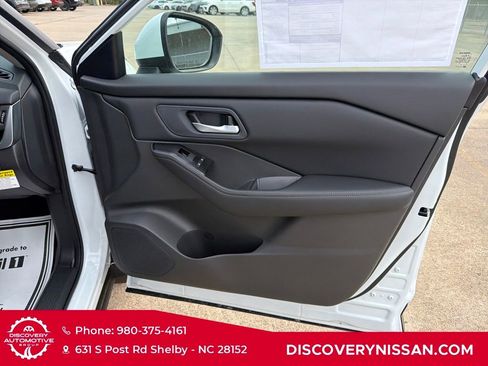 New 2026 Nissan Rogue SV image 37