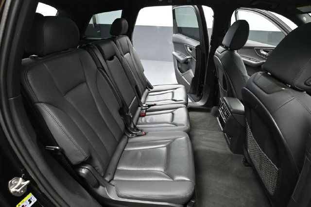 Used 2022 Audi Q7 3.0T Premium Plus AWD/4WD image 40