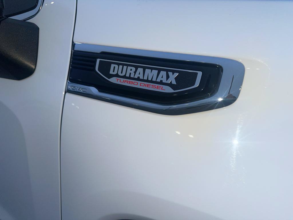 Used 2022 GMC Sierra 1500 Denali AWD/4WD image 4