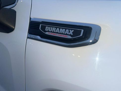 Used 2022 GMC Sierra 1500 Denali image 4