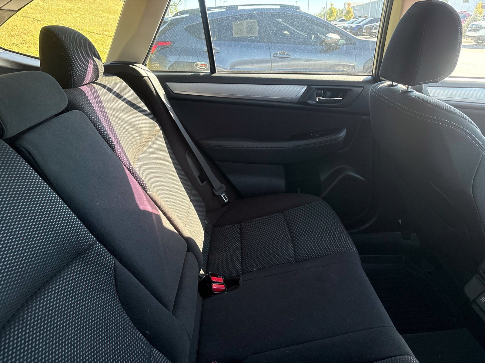 Used 2019 Subaru Outback 2.5i Premium AWD/4WD image 10