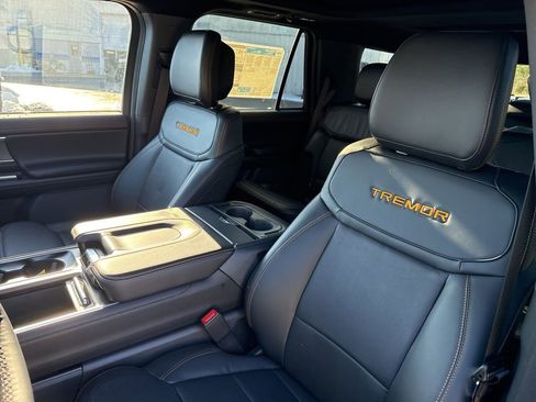 New 2026 Ford Expedition Tremor image 15