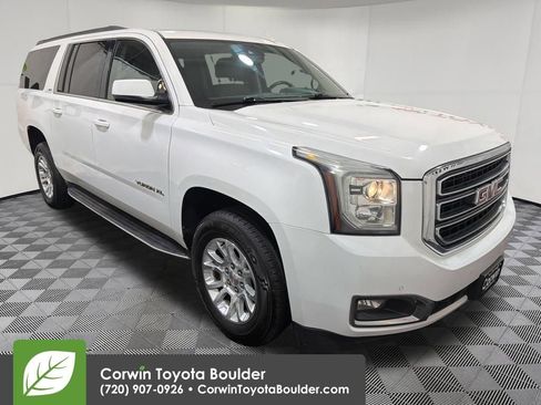 Used 2020 GMC Yukon XL SLT AWD/4WD image 1