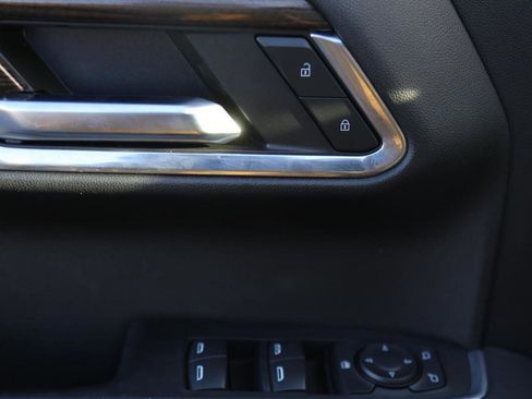 Used 2024 Chevrolet Silverado 1500 LT Trail Boss w/ Protection Package image 8