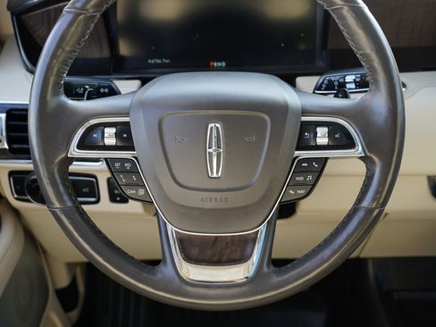 Used 2019 Lincoln Navigator Reserve w/ Cargo Package image 24