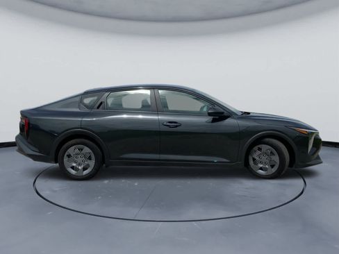 Used 2025 Kia K4 FWD image 6