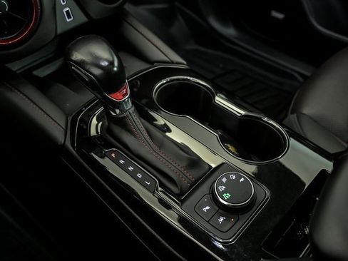 Used 2021 Chevrolet Blazer RS w/ Enhanced Convenience Package image 27