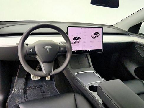 Used 2023 Tesla Model Y Long Range AWD/4WD image 12