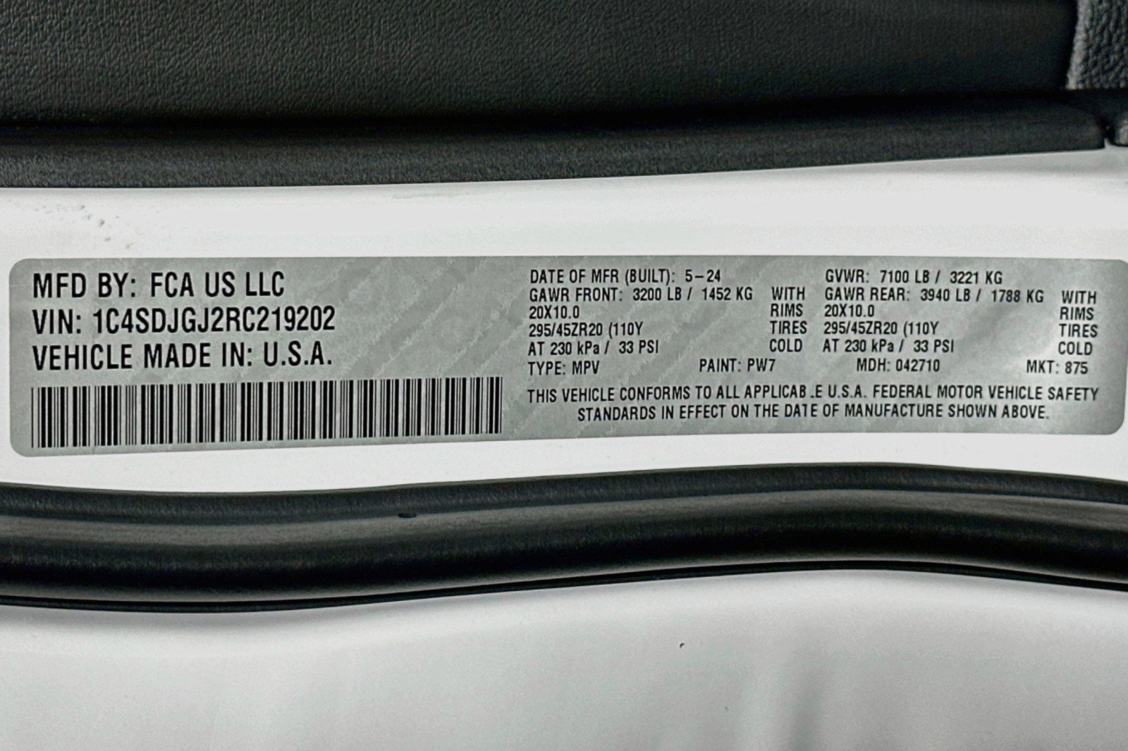 Used 2024 Dodge Durango SRT AWD/4WD image 25