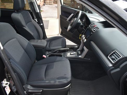 Used 2018 Subaru Forester 2.5i Premium AWD/4WD image 29