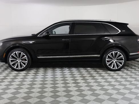 Certified 2023 Bentley Bentayga Extended Wheelbase image 5