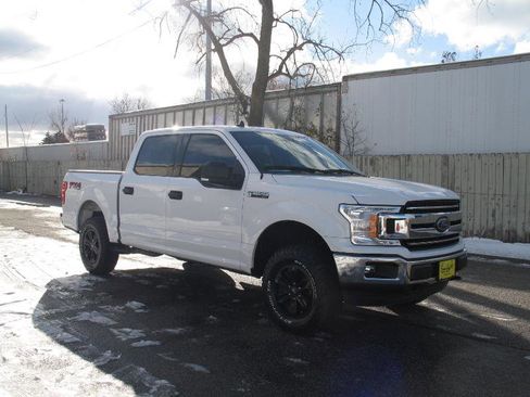 Used 2019 Ford F150 XLT w/ Equipment Group 301A Mid image 4