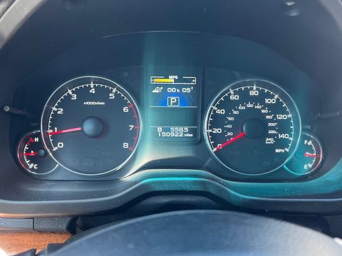 Used 2013 Subaru Outback 2.5i Limited AWD/4WD image 14