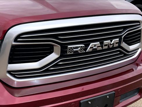 Used 2018 RAM 1500 Limited image 29