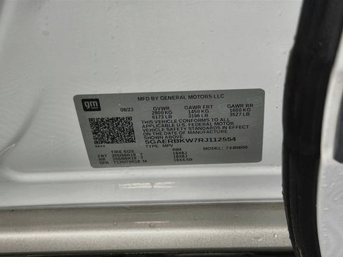 Used 2024 Buick Enclave Essence FWD image 32