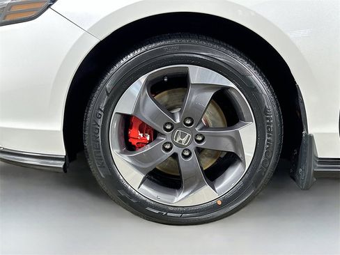 Used 2024 Honda Accord EX-L image 11