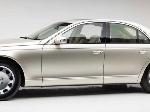 Used 2004 Maybach 57 RWD image 29