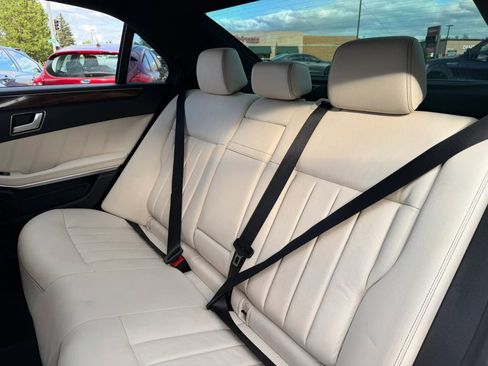 Used 2014 Mercedes-Benz E 350 Sedan image 19