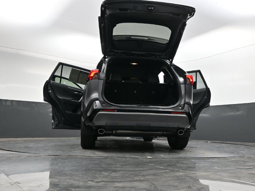 Used 2019 Toyota RAV4 XSE AWD/4WD image 42