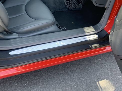 Used 2005 Mercedes-Benz SL 500 image 21