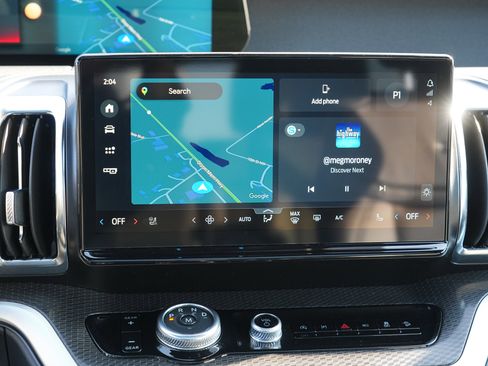 Used 2025 Ford Expedition Max Platinum w/ Stealth Appearance Package image 24