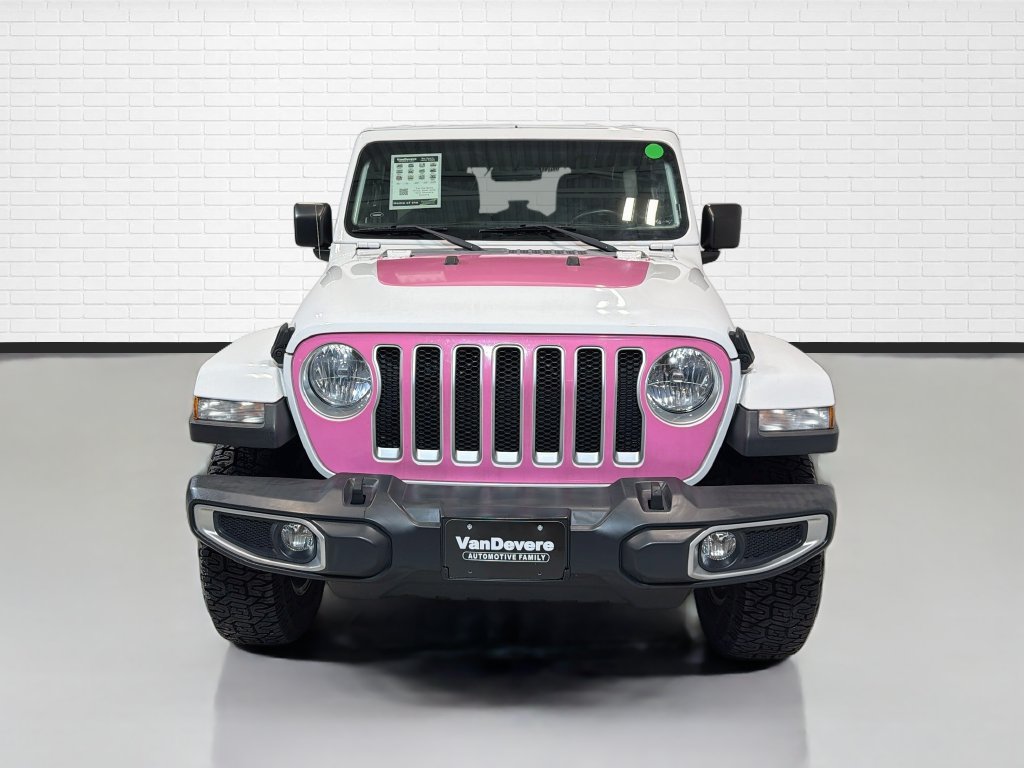 Used 2018 Jeep Wrangler Unlimited Sahara AWD/4WD image 2