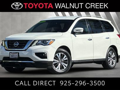 Used 2017 Nissan Pathfinder SL w/ SL Tech Package